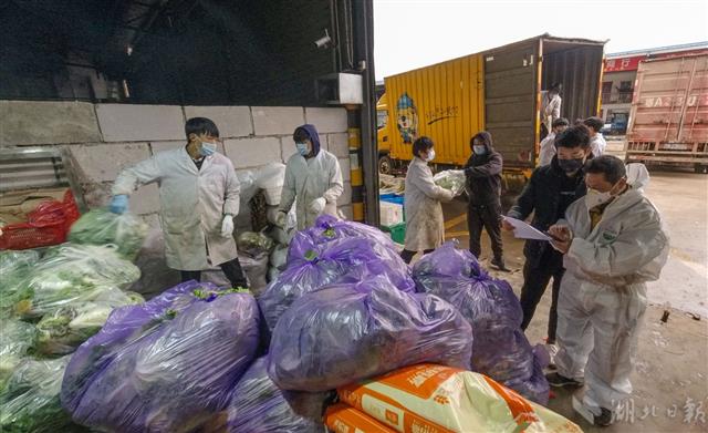 2082847_(新媒體組圖附視頻)應急車隊司_10.jpg 2082847_(新媒體組圖附視頻)應急車隊司_10.jpg