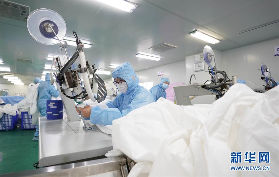 (在習(xí)近平新時(shí)代中國(guó)特色社會(huì)主義思想指引下——新時(shí)代新作為新篇章·習(xí)近平總書記關(guān)切事·圖文互動(dòng))(3)不獲全勝不收兵——決勝之地湖北戰(zhàn)“疫”進(jìn)行時(shí)