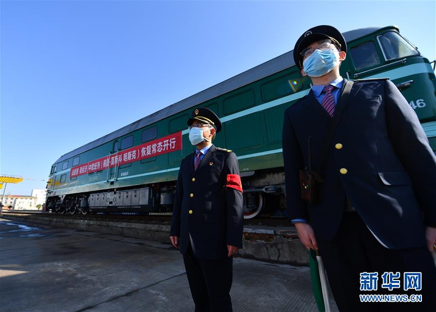 (抓好經濟發展 應對復雜局面·圖文互動)(3)“我們的訂單正回流”——江西外貿企業復工復產見聞