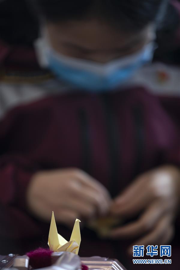 （新華全媒頭條·圖文互動）（10）最美逆行者，武漢永遠(yuǎn)記得你！——首批援鄂醫(yī)療隊返程紀(jì)實