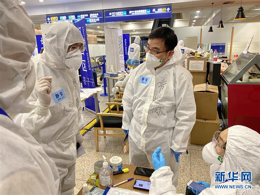 (習近平致敬的戰“疫”英雄·下沉干部篇·圖文互動)(1)他們,挺身而出守防線