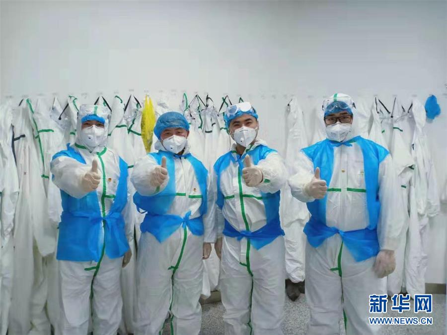 （習近平致敬的戰“疫”英雄·志愿者篇·圖文互動）（2）他們，微光成炬照征程