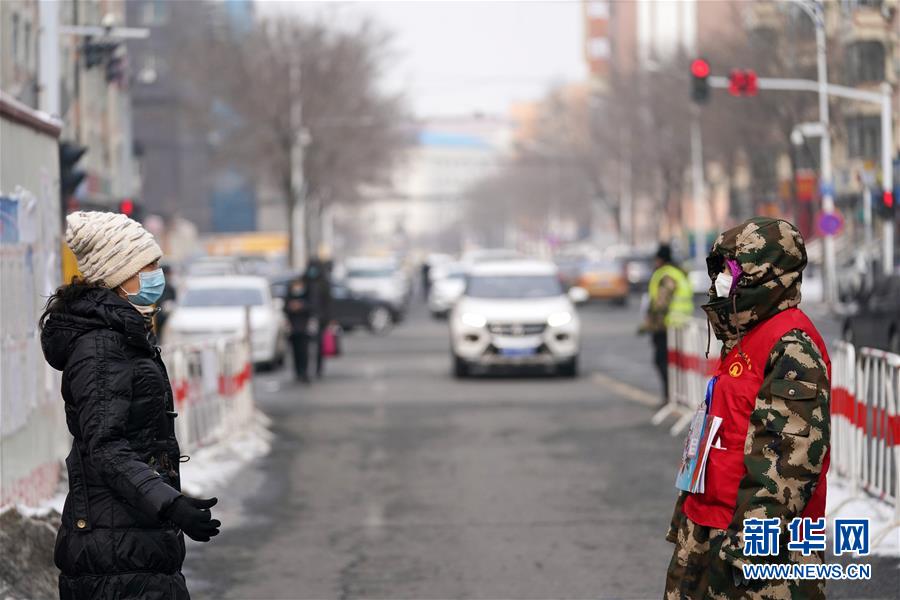 （習近平致敬的戰“疫”英雄·志愿者篇·圖文互動）（12）他們，微光成炬照征程