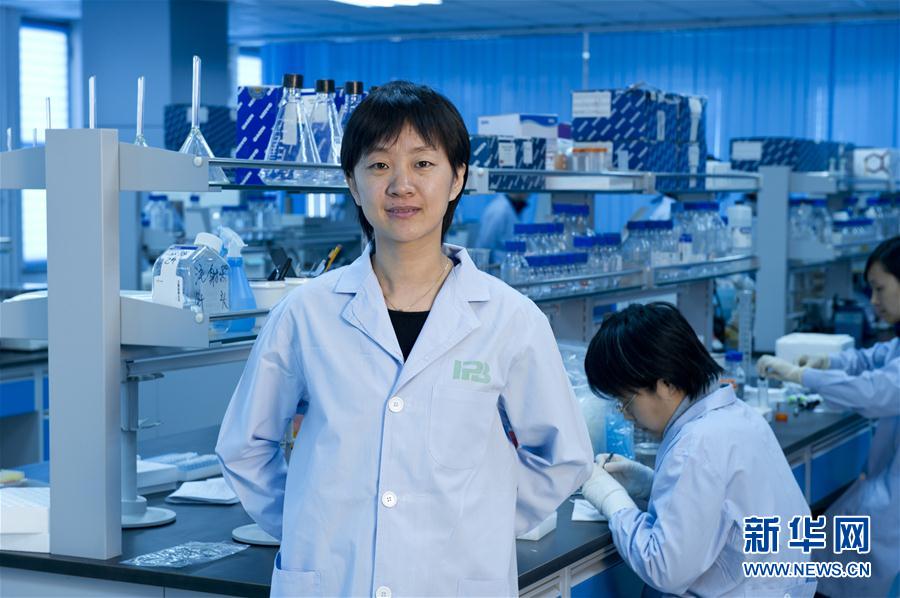 （習近平致敬的戰“疫”英雄·科技工作者篇·圖文互動）（1）他們，爭分奪秒與病魔較量