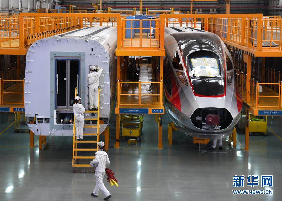 (新華全媒頭條·圖文互動)(8)春天,匯聚復蘇的力量——寫在2020年首季中國經濟收官之際