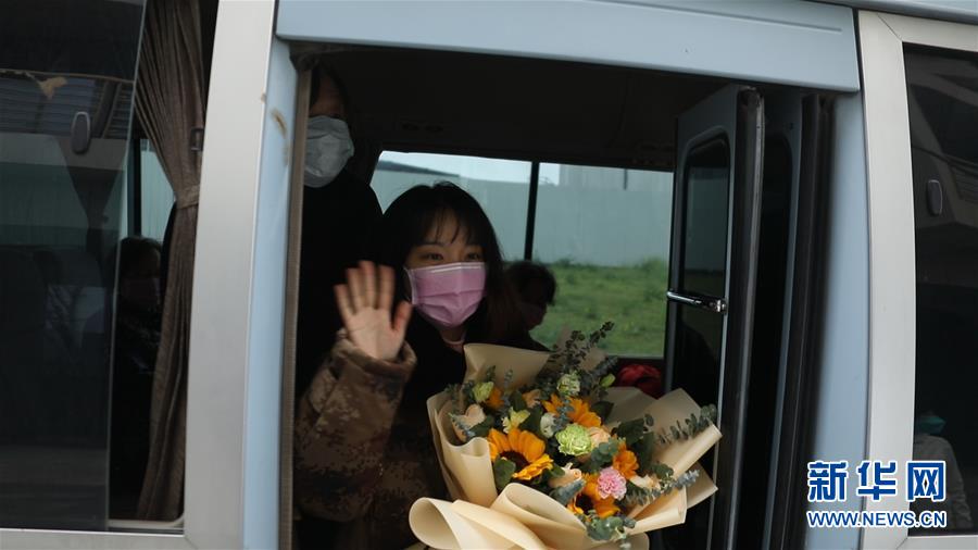 (新華全媒頭條·習(xí)近平致敬的戰(zhàn)“疫”英雄·武漢人民篇·圖文互動)(3)壯哉,大武漢——獻(xiàn)給英雄的武漢人民