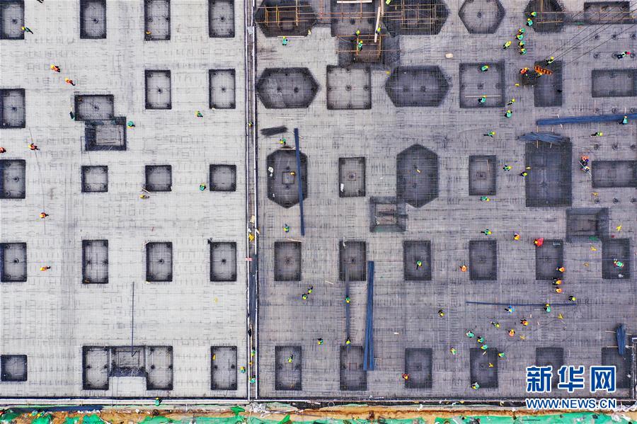 (新華全媒頭條·圖文互動(dòng))(9)雄安畫卷徐徐鋪展 “未來之城”蓄勢(shì)待發(fā)——雄安新區(qū)設(shè)立三周年巡禮