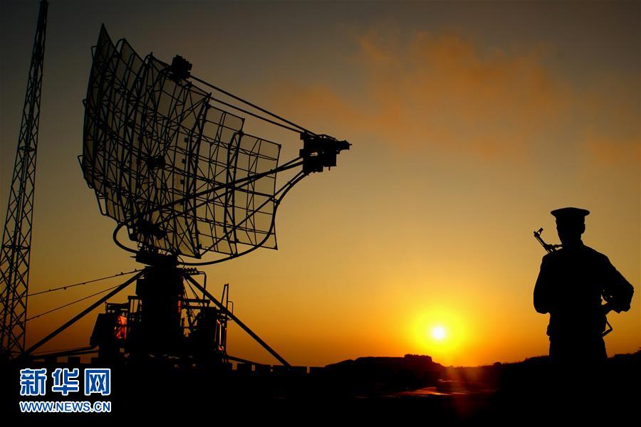 (圖文互動)(4)共和國的“千里眼”——人民空軍雷達(dá)兵70年建設(shè)發(fā)展巡禮