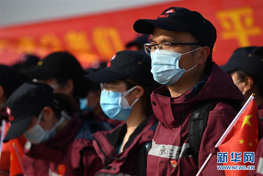 (一線抗疫群英譜·圖文互動)(5)張正良:“我們完成了自己的使命”