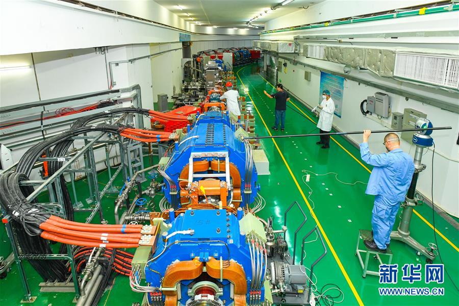 （新華全媒頭條·圖文互動）（12）新基建，澎湃中國經(jīng)濟新動能