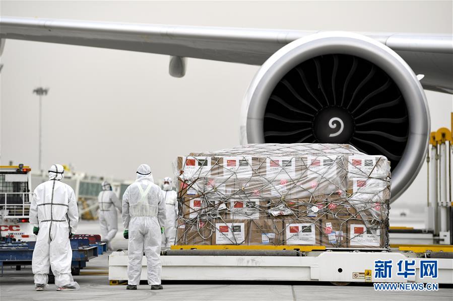 (新華全媒頭條·圖文互動)(31)鐘華論:在民族復興的歷史豐碑上——2020中國抗疫記