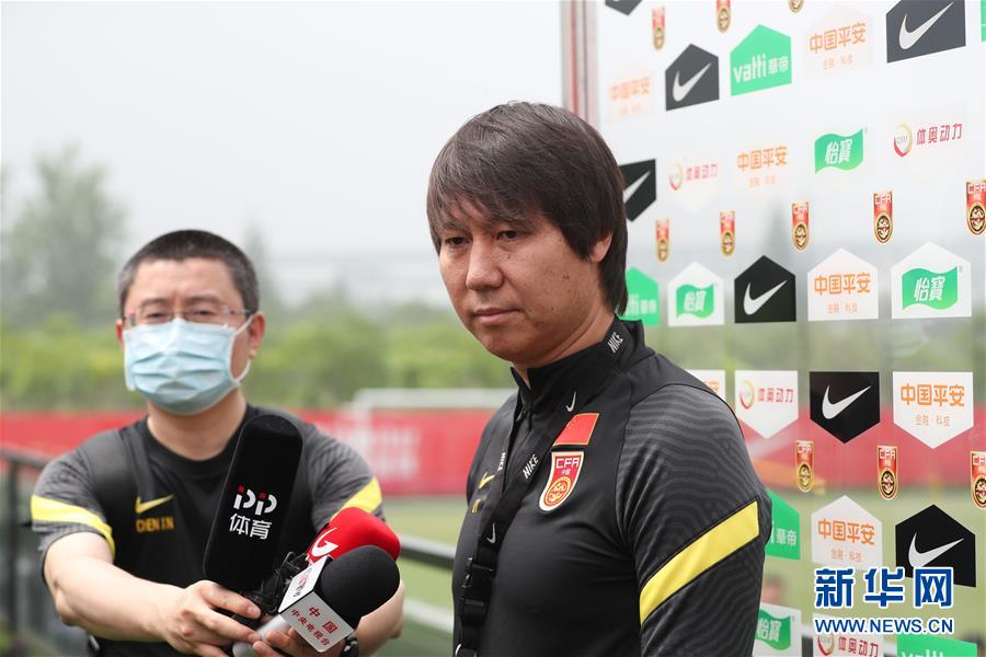 （體育）（2）足球——國家男足在滬集訓(xùn)