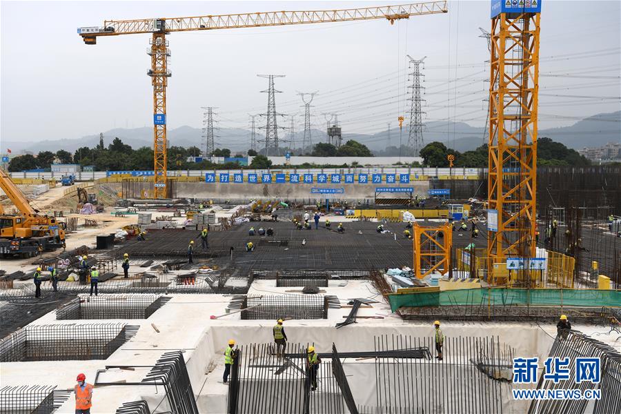 (在習近平新時代中國特色社會主義思想指引下——新時代新作為新篇章·習近平總書記關切事·圖文互動)(6)新機遇、新引擎——重大工程重大項目建設新動向觀察