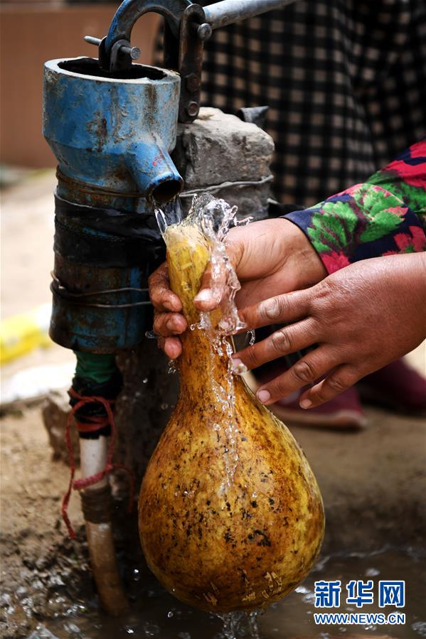 (決戰(zhàn)決勝脫貧攻堅(jiān)·聚焦三區(qū)三州·圖文互動(dòng))(2)消失了的“老三樣”