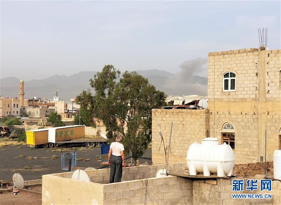 (國際)(2)也門首都薩那遭聯(lián)軍戰(zhàn)機多次空襲
