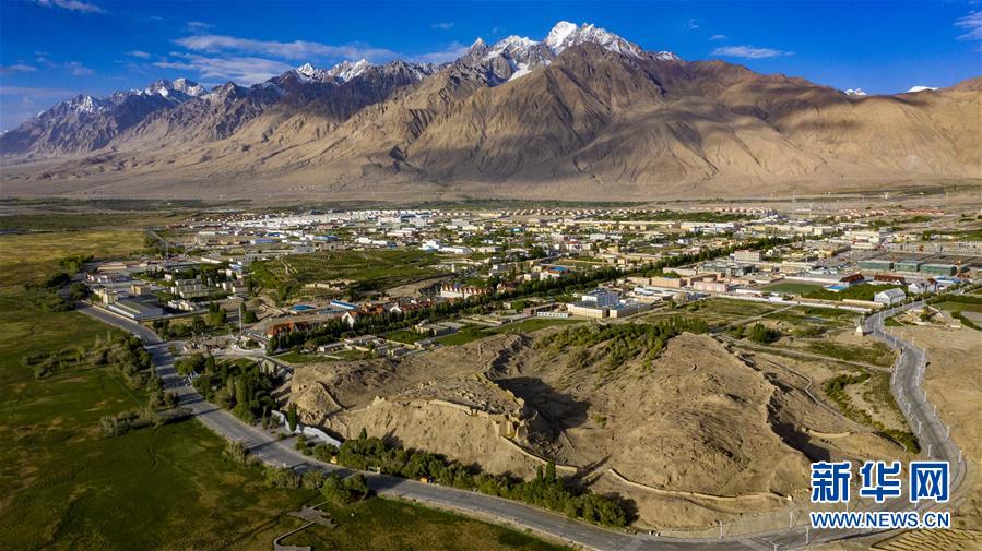 （新華全媒頭條&middot;圖文互動）（2）飛吧，&ldquo;帕米爾雄鷹&rdquo;！