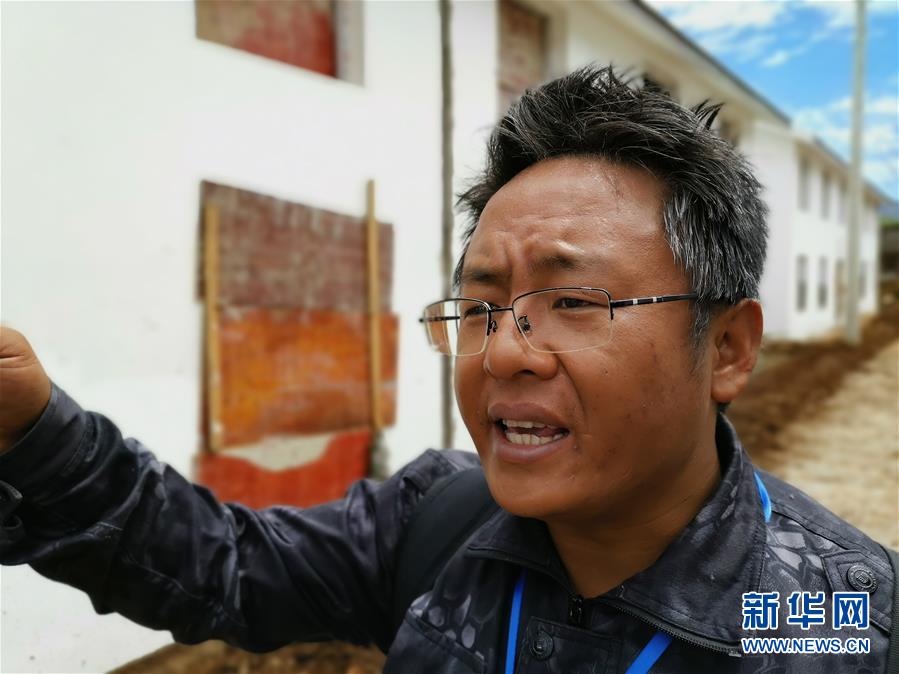 (新華全媒頭條·圖文互動)(7)初心赴使命 熱血寫春秋——記脫貧攻堅中的共產黨員