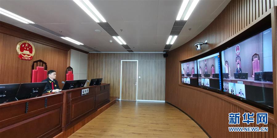 (總書(shū)記推動(dòng)的改革身邊事·司法改革篇·圖文互動(dòng))(5)特寫(xiě):打官司不再難——基層法院親歷立案登記