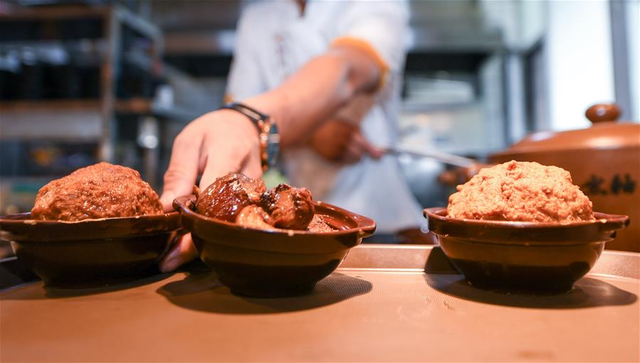 （在習近平新時代中國特色社會主義思想指引下——新時代新作為新篇章·習近平總書記關切事·圖文互動）（2）讓“舌尖上的節約”成為習慣——全社會營造浪費可恥、節約為榮的氛圍掃描