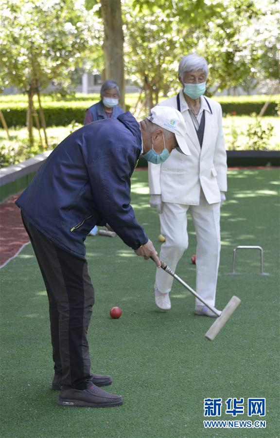 （走向我們的小康生活·圖文互動(dòng)）（5）北京“老有所養(yǎng)”的床邊、身邊、周邊事