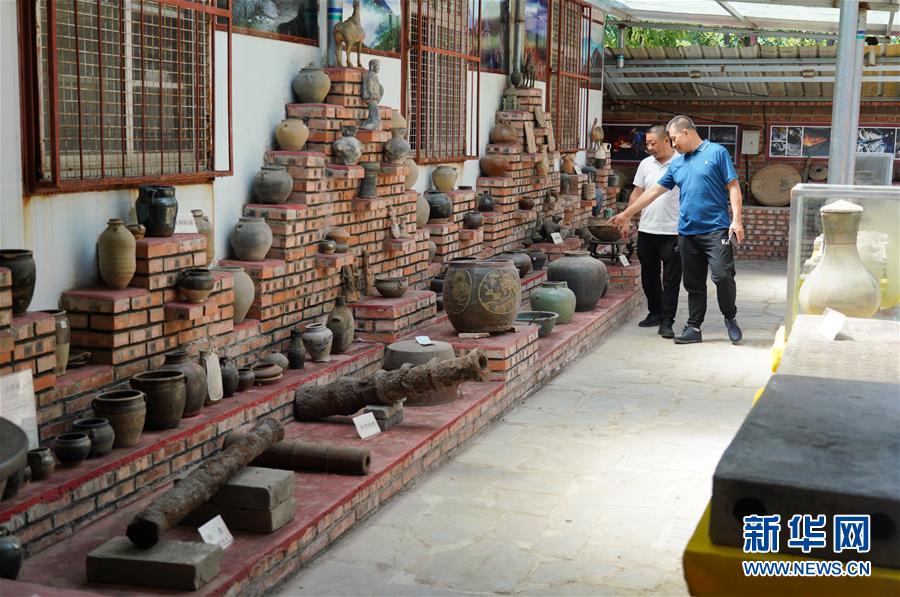 （新華全媒頭條·走向我們的小康生活·圖文互動）（9）長城腳下，小康村串成“珍珠鏈”