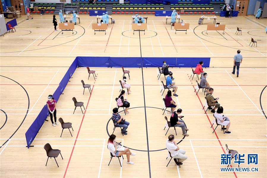 (圖文互動)(3)“身為醫護人員一分子,應該出來幫忙”——參與新冠病毒社區檢測的香港醫護人員速寫