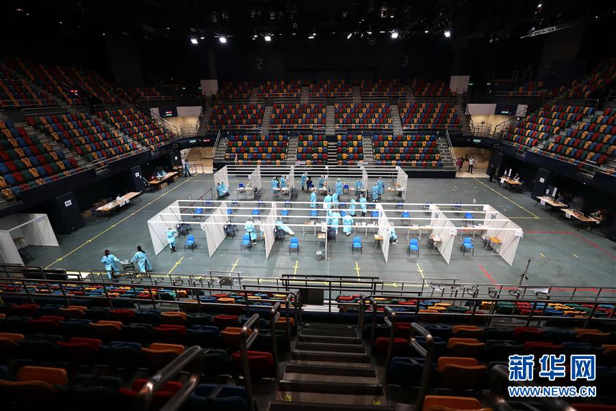 （圖文互動）（1）“身為醫護人員一分子，應該出來幫忙”——參與新冠病毒社區檢測的香港醫護人員速寫