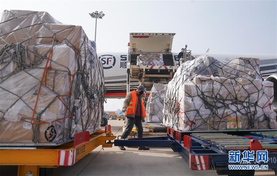 (新華全媒頭條·圖文互動)(4)同舟共濟戰“疫”記——中國抗擊新冠肺炎疫情全紀實