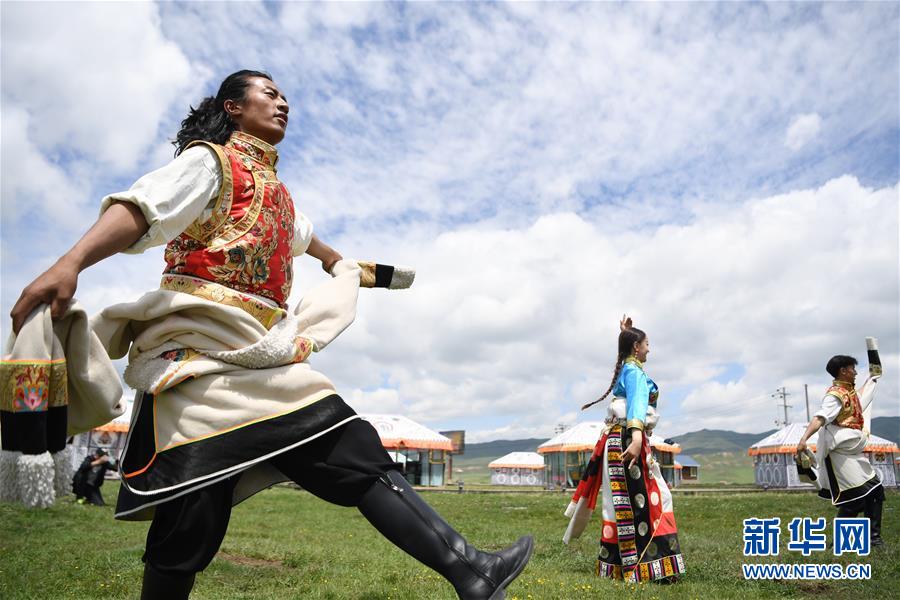 (新華全媒頭條·走向我們的小康生活·決戰決勝脫貧攻堅·圖文互動)(7)脫貧的顏色