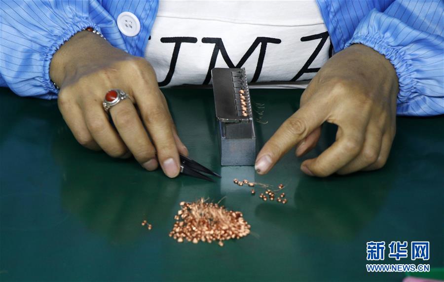 (決戰決勝脫貧攻堅·督戰未摘帽貧困縣·圖文互動)(2)大山與大海的合奏——東西部扶貧協作助推云南打贏脫貧攻堅戰