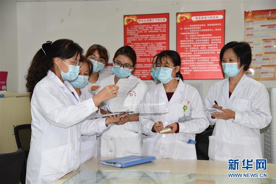 （圖文互動）（2）醫療服務“不打烊”——國慶假期醫院走訪見聞