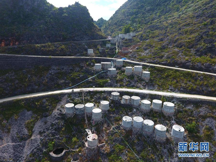 (新華全媒頭條·圖文互動(dòng))(6)決戰(zhàn)千山萬弄間——廣西“極貧角落”最后攻堅(jiān)記