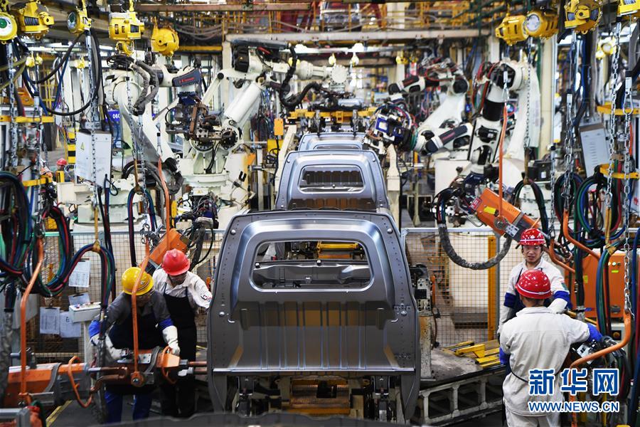 (新華全媒頭條·聚焦三季度經(jīng)濟·圖文互動)(2)逐季轉(zhuǎn)好 穩(wěn)定復(fù)蘇——透視中國經(jīng)濟“三季報”