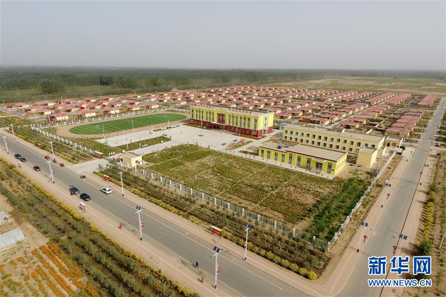 (新華全媒頭條·圖文互動)(15)新天地 新兒女 新奇跡——脫貧攻堅(jiān)繪就新疆新圖景