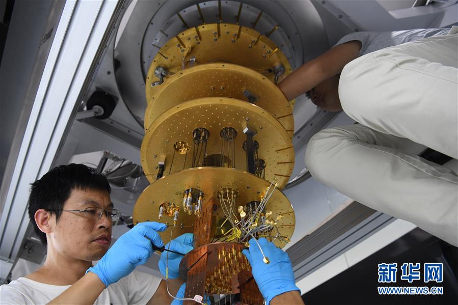 (青春的夢想 青春的奮斗·圖文互動)(4)年輕,就要無悔擔當——青春在奉獻中閃光