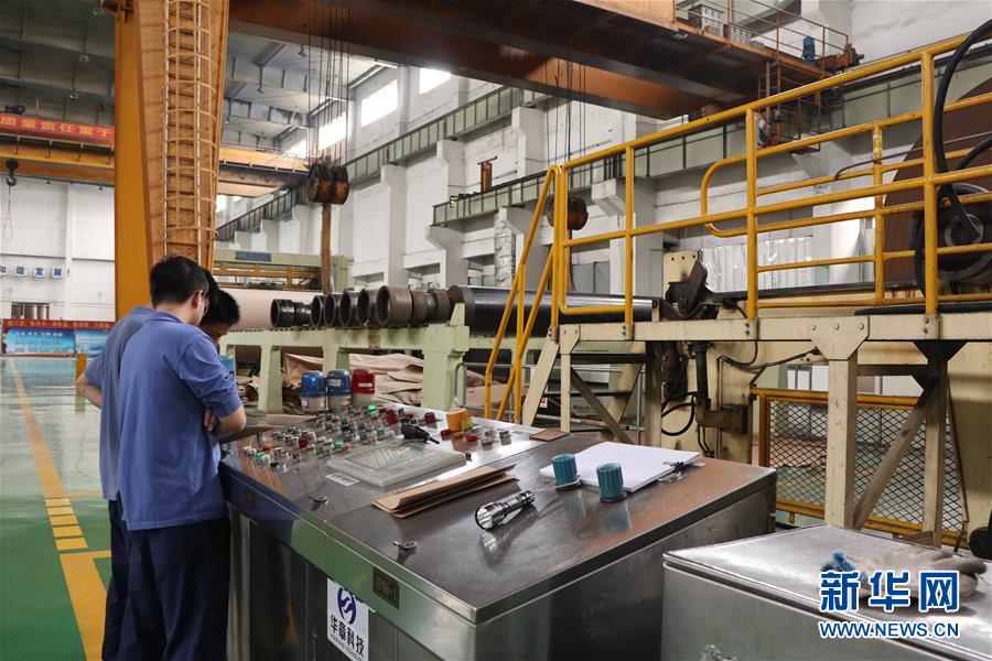 (全面建成小康社會“百城千縣萬村調研行”·圖文互動)(2)產業(yè)強起來 精神富起來——廣東潢涌“落后地”變“明星村”的小康之路