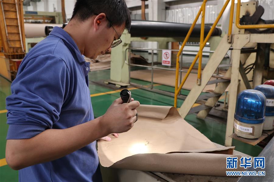 (全面建成小康社會“百城千縣萬村調研行”·圖文互動)(3)產業(yè)強起來 精神富起來——廣東潢涌“落后地”變“明星村”的小康之路