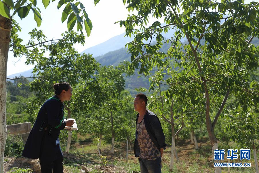 （代表委員履職）（3）全國人大代表吉克石烏：創建“四好”挑起脫貧大梁