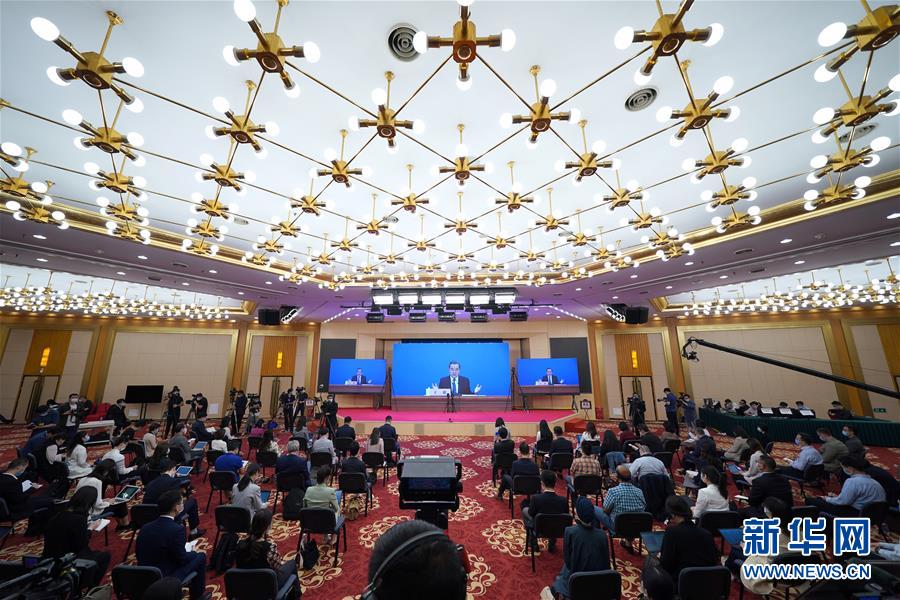 （兩會·XHDW）（20）國務委員兼外交部長王毅回答中外記者提問