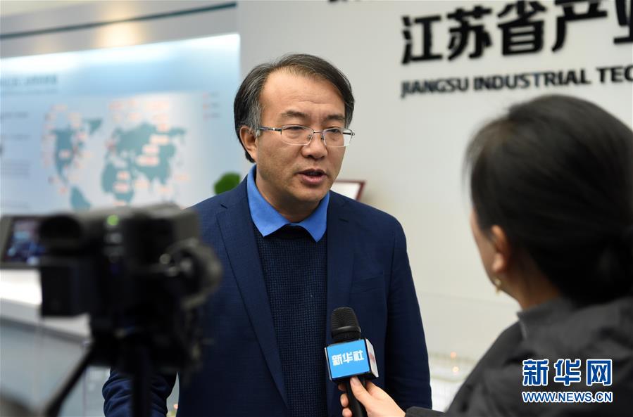 (在習近平新時代中國特色社會主義思想指引下——新時代新作為新篇章·習近平總書記關(guān)切事·圖文互動)(5)“從0到1”的堅守與突破:攀登科學高峰的那些“一生一事”