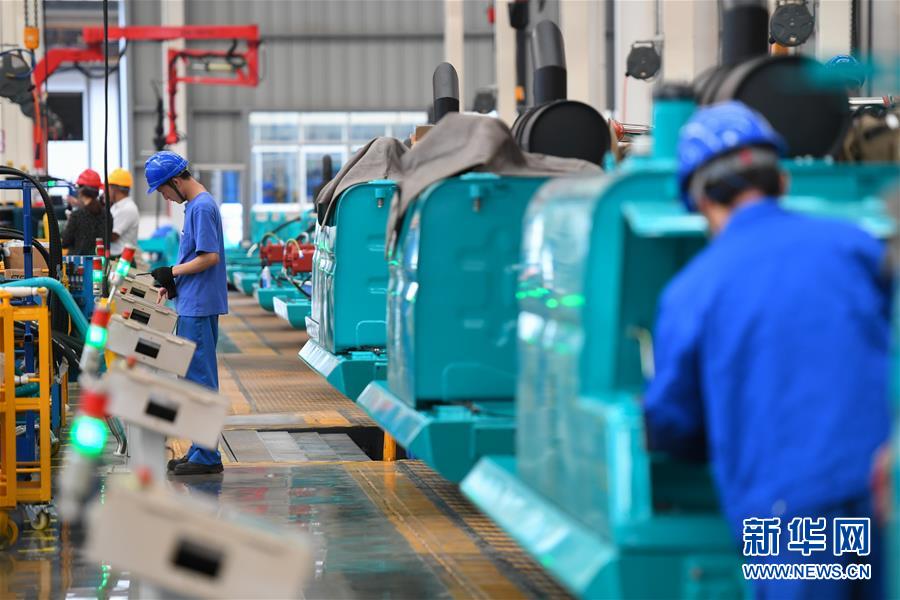 (在習(xí)近平新時(shí)代中國(guó)特色社會(huì)主義思想指引下——新時(shí)代新作為新篇章·習(xí)近平總書(shū)記關(guān)切事·圖文互動(dòng))(3)推動(dòng)高質(zhì)量發(fā)展 “湘”當(dāng)有作為