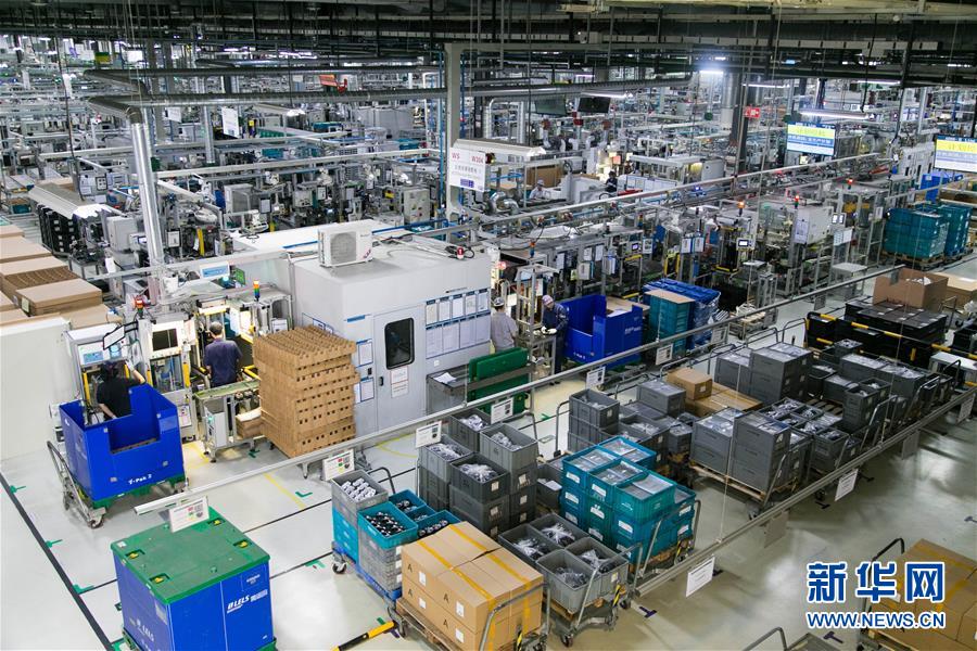 (在習(xí)近平新時(shí)代中國(guó)特色社會(huì)主義思想指引下——新時(shí)代新作為新篇章·習(xí)近平總書(shū)記關(guān)切事·圖文互動(dòng))(5)推動(dòng)高質(zhì)量發(fā)展 “湘”當(dāng)有作為