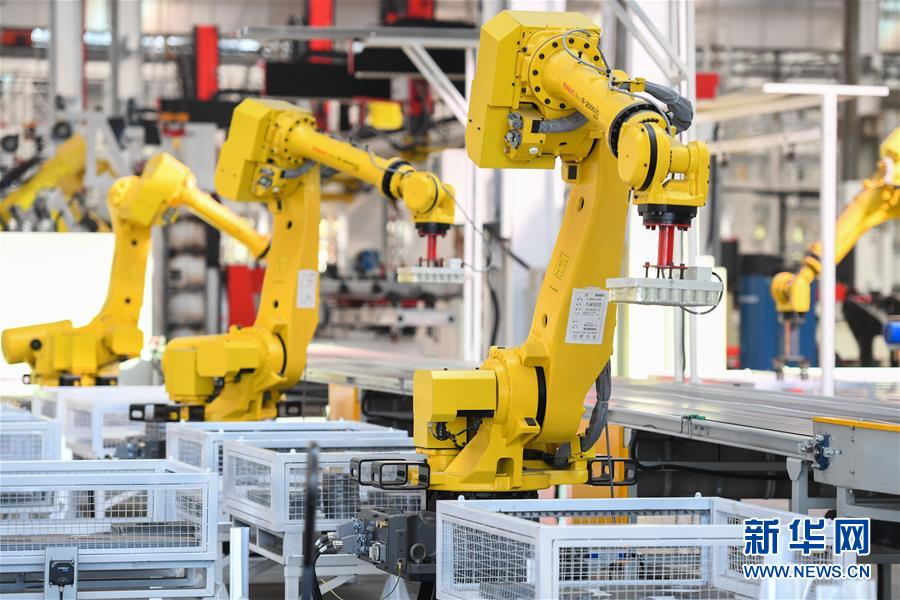 (在習(xí)近平新時(shí)代中國(guó)特色社會(huì)主義思想指引下——新時(shí)代新作為新篇章·習(xí)近平總書(shū)記關(guān)切事·圖文互動(dòng))(7)推動(dòng)高質(zhì)量發(fā)展 “湘”當(dāng)有作為