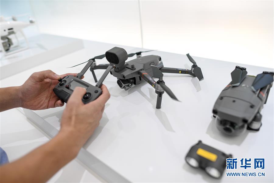 (在習近平新時代中國特色社會主義思想指引下——新時代新作為新篇章·習近平總書記關切事·圖文互動)(7)我家大門常打開——經濟特區全方位對外開放故事