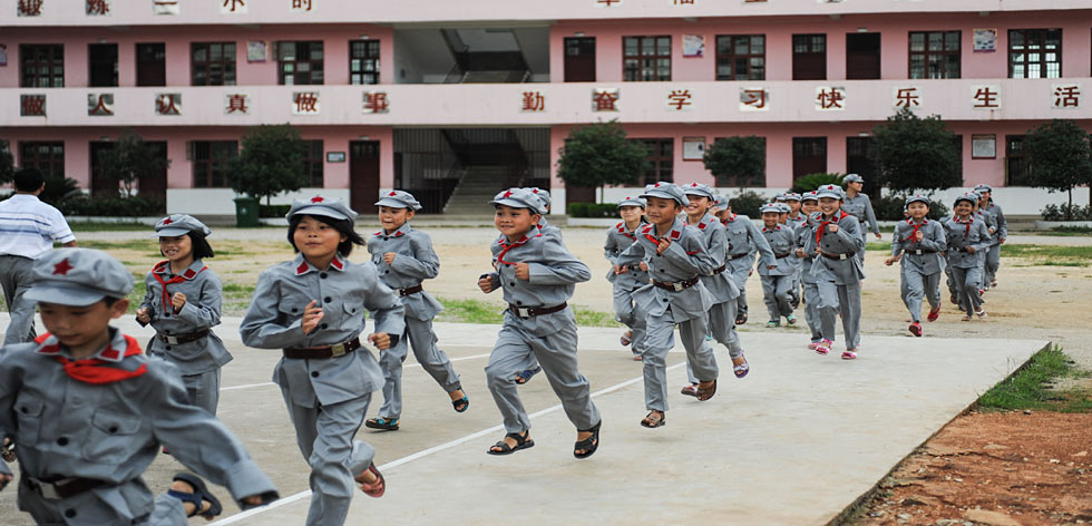 革命老區(qū)江西蓮花縣甘祖昌紅軍小學(xué)舉行“六一”感恩慶?；顒?dòng)