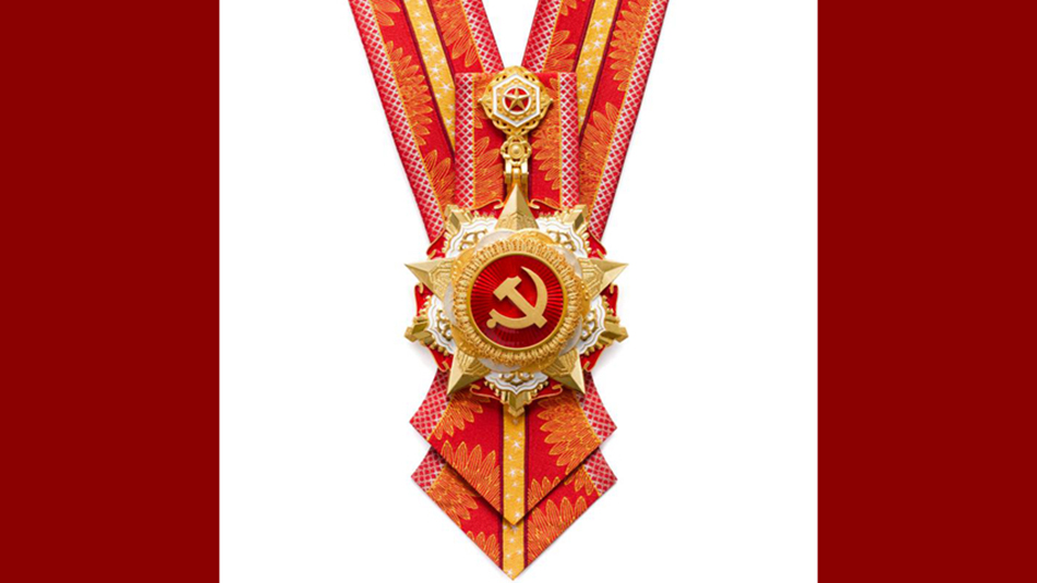 第一時間帶你看“七一勛章”