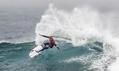 上億人口沿海而居的中國(guó)，沖浪運(yùn)動(dòng)“沖”到哪了？