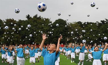 到校園去！國(guó)產(chǎn)體育品牌的“市場(chǎng)下沉”之路走得順暢嗎？