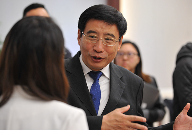 進(jìn)一步打破電信、軍工領(lǐng)域民營(yíng)企業(yè)準(zhǔn)入障礙