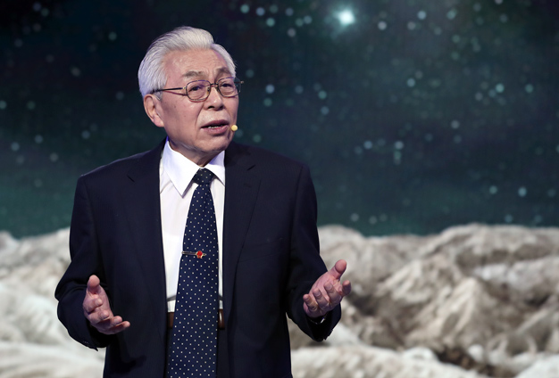 雖然已經84歲了，但我還會加倍努力。